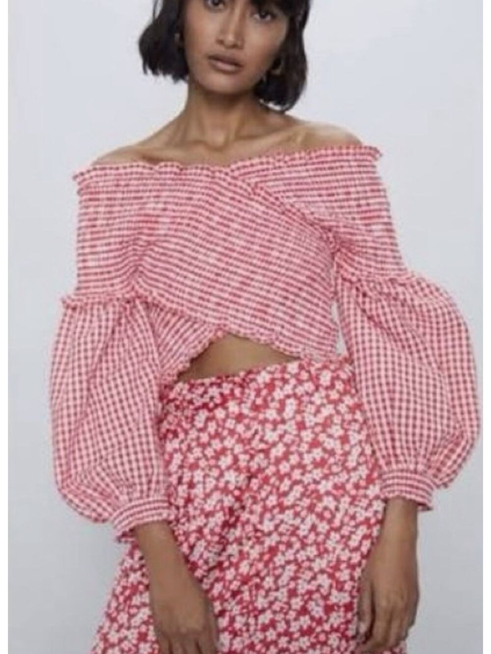 New! Womens Off The Shoulder Smocked Cottagecore Red Gingham Crop Blouse Sz L